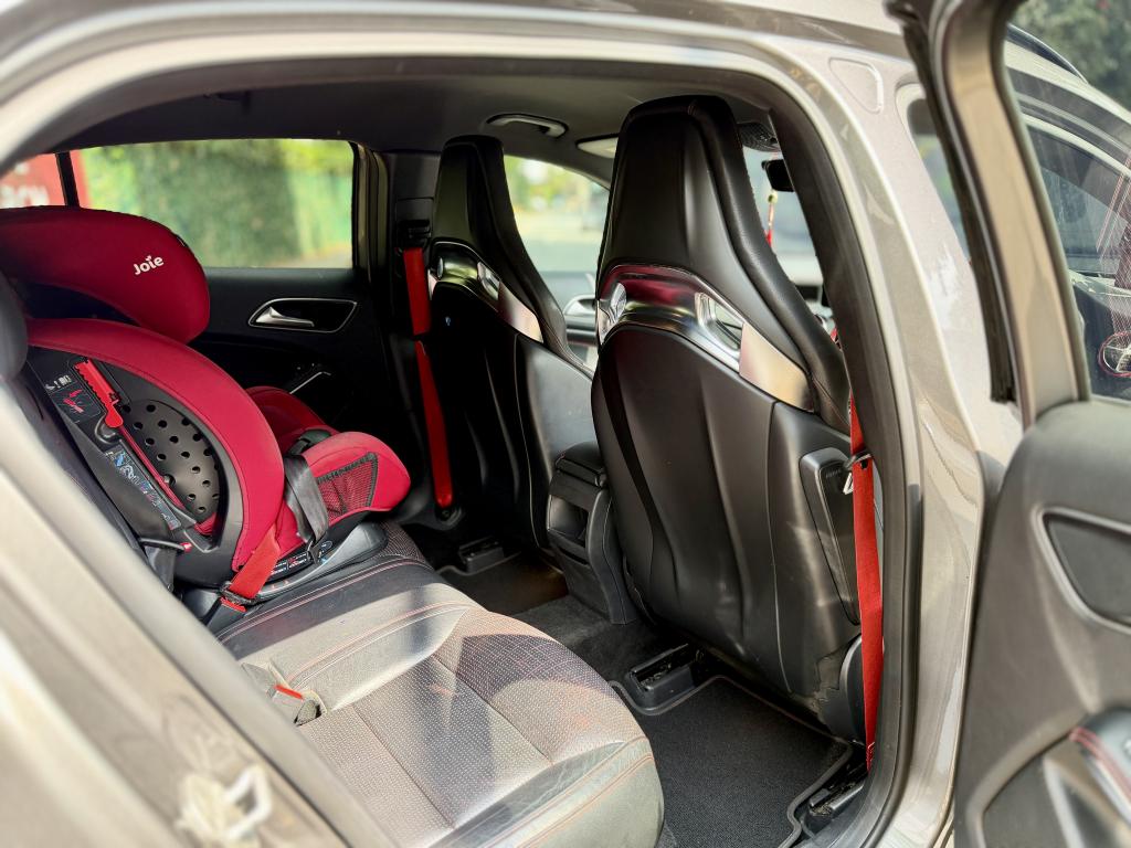 Mercedes-Benz GLA-Class GLA45 AMG 4MATIC, picture 7